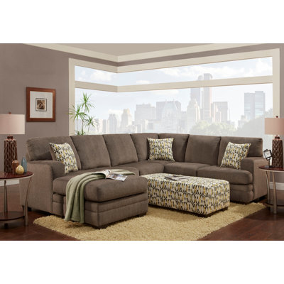 Brayden Studio BRAY8142 Gotcher Sectional