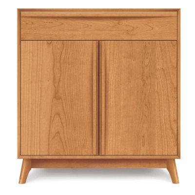 Catalina Server Finish: Cognac Cherry