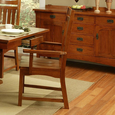 Heartland Manor Arm Chair