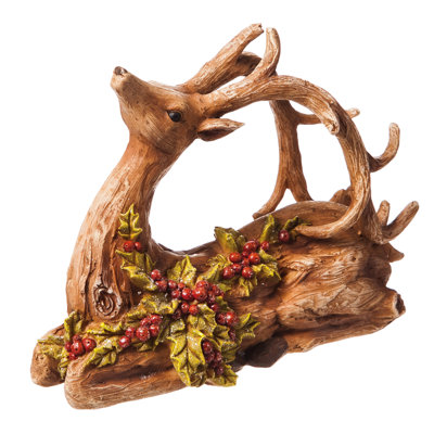 reindeer decoration statue