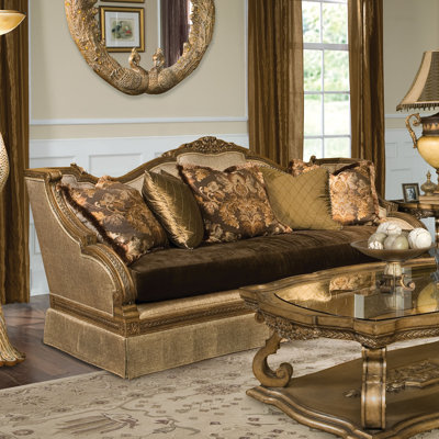 Benetti’s Italia Violetta Sofa Violetta Sofa