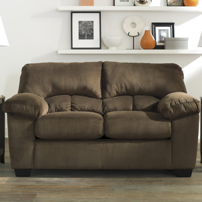 9540335 GNT9296 Signature Design by Ashley Dailey Loveseat