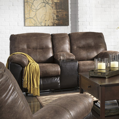 6520294 Signature Design by Ashley Sofas