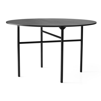 Snaregade Dining Table
