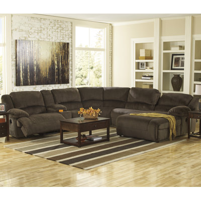 THRE6934 Three Posts Sectionals