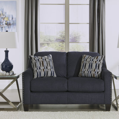 8020235 Benchcraft Sofas