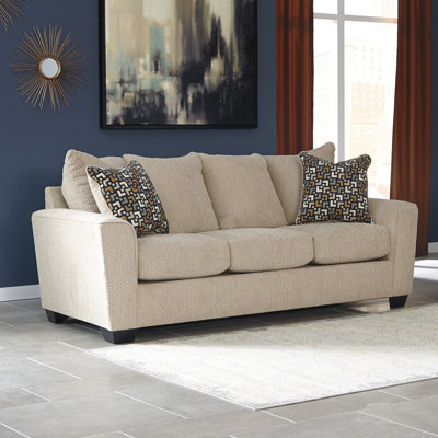 5700339 Benchcraft Sofas
