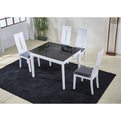 Extendable Dining Table