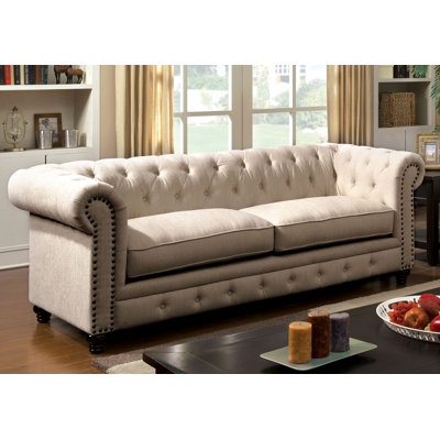 Darby Home Co DBYH8201 Lindstrom 90″ Chesterfield Sofa Upholstery