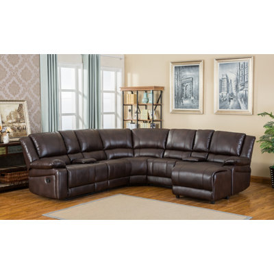 LRH2000 Roundhill Furniture Sectionals