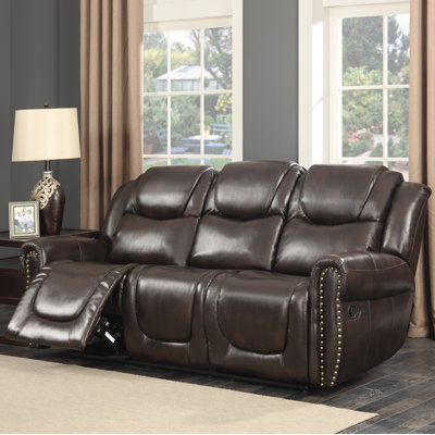 7668-S Living In Style Sofas