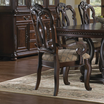 San Marino Arm Chair