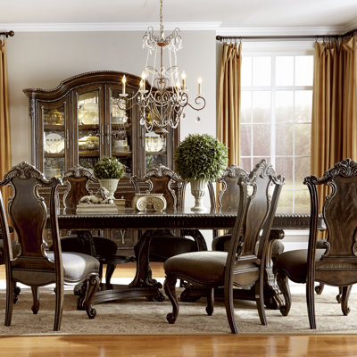 Gables Extendable Dining Table