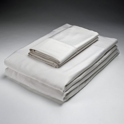 Bamboo Pillowcase Size: King Color: White image