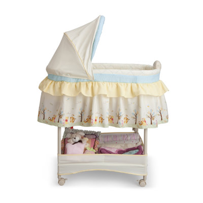 Delta Children Disney Pooh Gliding Bassinet 27202-261