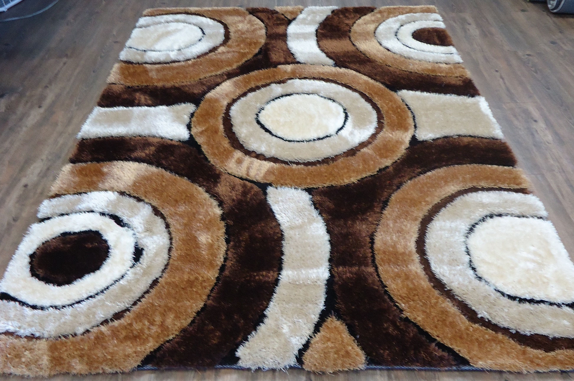 Queanbeyan Shaggy Hand-Tufted Brown Area Rug