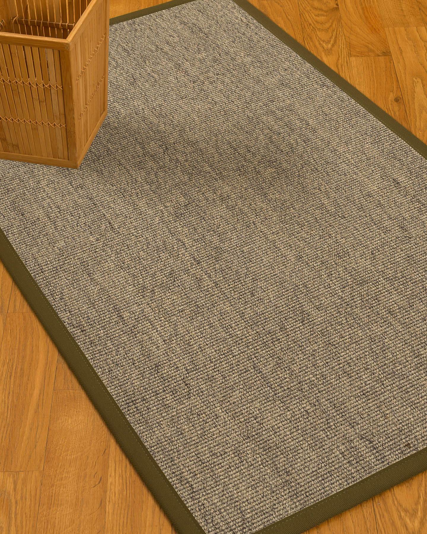 Mahan Border Hand-Woven Gray Area Rug Rug Size: Rectangle 8' x 10', Rug Pad Included: Yes