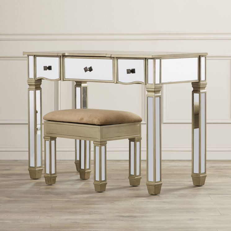 2 Piece Mirrored Roce Vanity Set By House Of Hampton San Jose 2 Piece Mirrored Roce Vanity Set