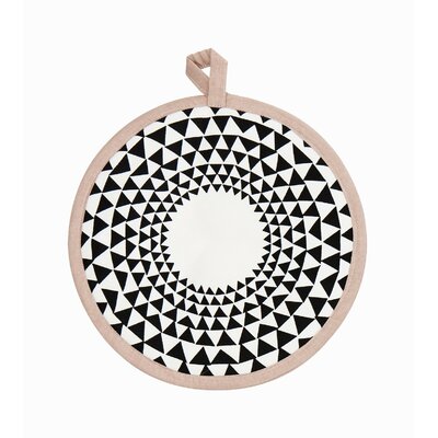 ferm LIVING Triangle Pot Holders 5505 / 5506 Color Rose